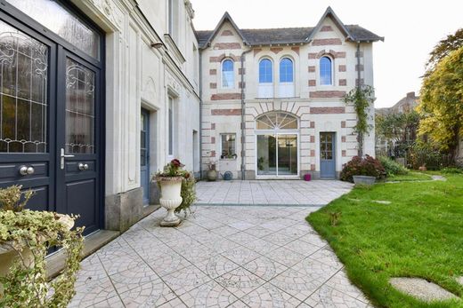 Luxury home in Chalonnes-sur-Loire, Maine-et-Loire