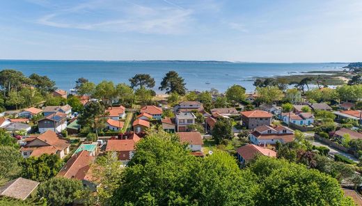 Luxury home in Lège-Cap-Ferret, Gironde