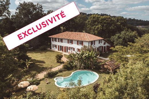 豪宅  Bidache, Pyrénées-Atlantiques