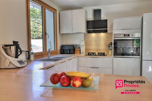 Maison de luxe à Contamine-Sarzin, Haute-Savoie