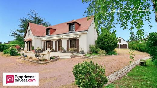 Luxury home in Fondettes, Indre and Loire