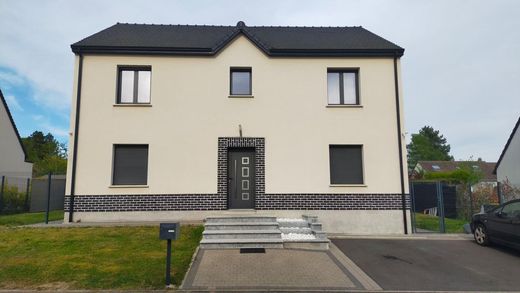 Luxury home in Allonville, Somme