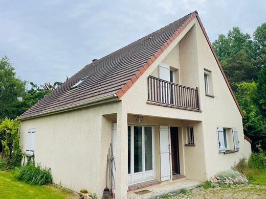 Casa de lujo en Houdan, Yvelines