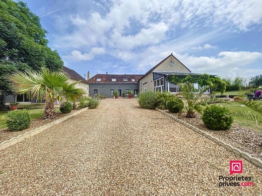 Luxus-Haus in Mamers, Sarthe