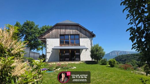 Luxury home in Montagnole, Savoy