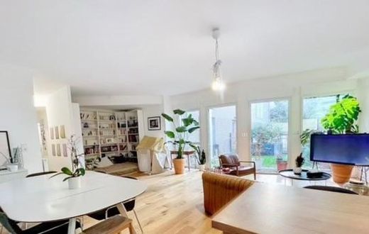 Apartment / Etagenwohnung in Nantes, Loire-Atlantique