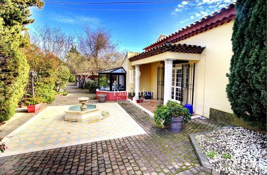 Villa a Tolone, Var