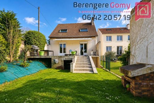 Luxury home in Franconville, Val d'Oise