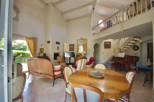 Casa de lujo en Périgny, Charenta Marítima