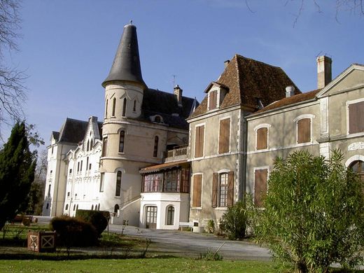 Villa en Salies-de-Béarn, Pirineos Atlánticos