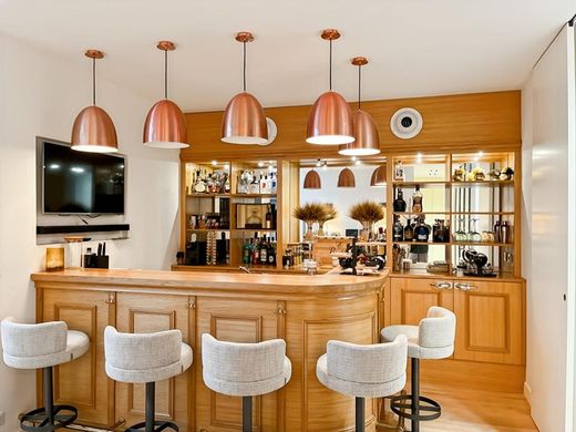Apartment in Bordeaux, Gironde