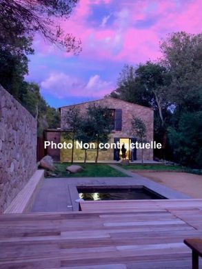 Элитный дом, Sotta, South Corsica