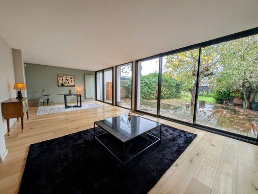 Lüks ev Mérignac, Gironde