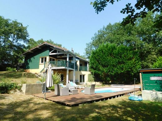 Casa di lusso a Bourgnac, Dordogna