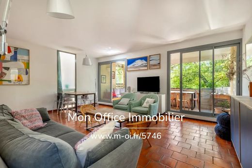 Piso / Apartamento en Aix-en-Provence, Bocas del Ródano