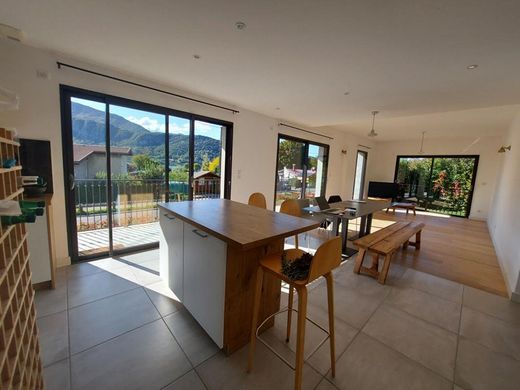 Appartement in Talloires, Haute-Savoie