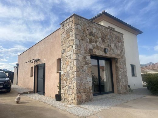 Luxe woning in Calenzana, Upper Corsica