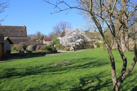 Luksusowy dom w Dampierre-en-Yvelines, Yvelines