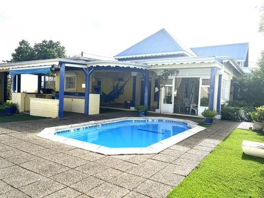 Maison de luxe à Baie Mahault, Guadeloupe