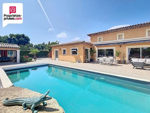 Villa in Saint-Cézaire-sur-Siagne, Alpes-Maritimes