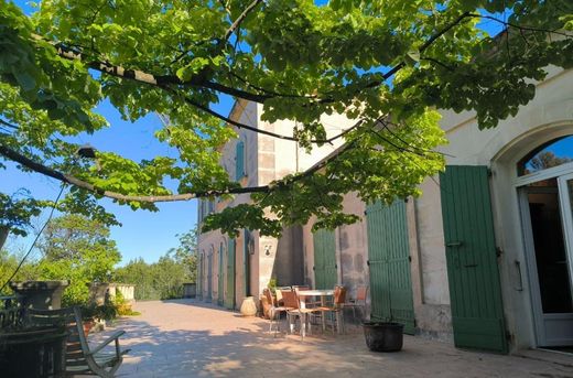 Villa in Pernes-les-Fontaines, Vaucluse