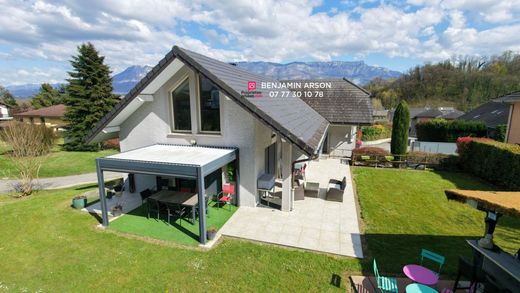 Luxury home in Le Bourget-du-Lac, Savoy