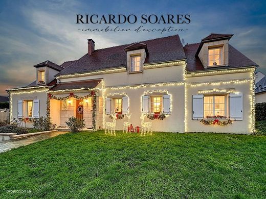 ‏בתי יוקרה ב  Cinqueux, Oise