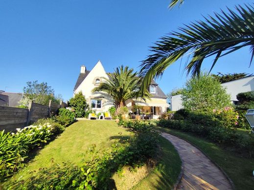 Luxury home in Plérin, Côtes-d'Armor