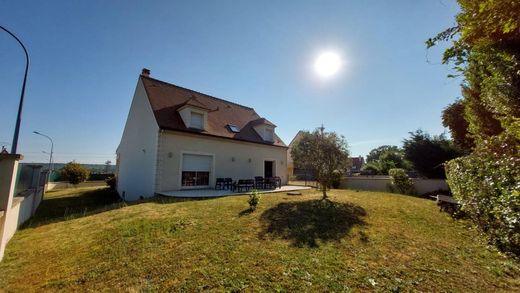 Luxury home in Cheptainville, Essonne