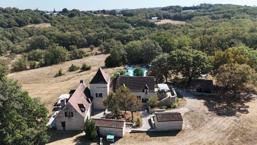 Luxury home in Gourdon, Lot