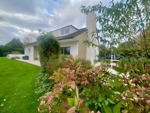 Casa di lusso a Isneauville, Senna marittima