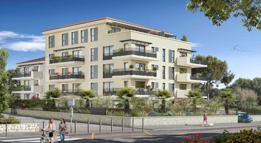 Daire La Ciotat, Bouches-du-Rhône