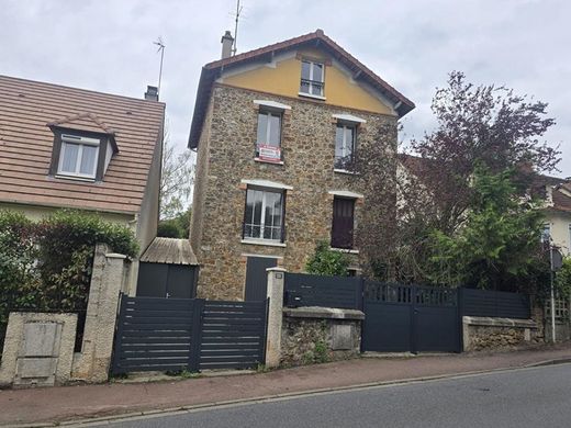 Luxury home in Palaiseau, Essonne