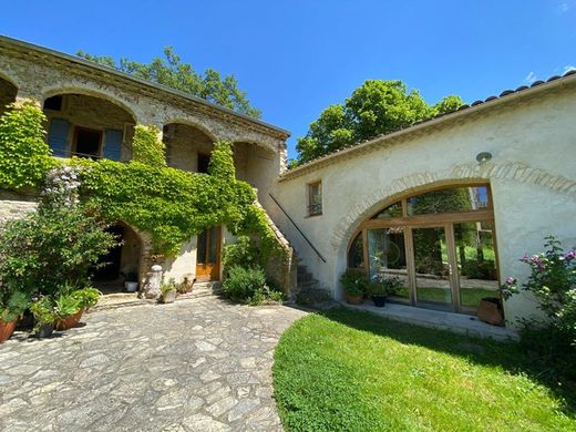 Lüks ev Marsanne, Drôme