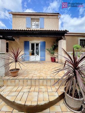 Вилла, Saint-Maximin-la-Sainte-Baume, Var