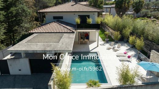 Villa a Ventabren, Bocche del Rodano