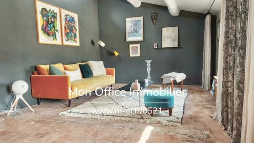 Villa in Lourmarin, Vaucluse