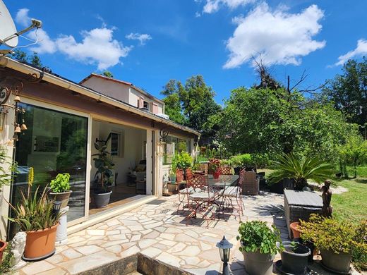 别墅  Bagnols-en-Forêt, Var