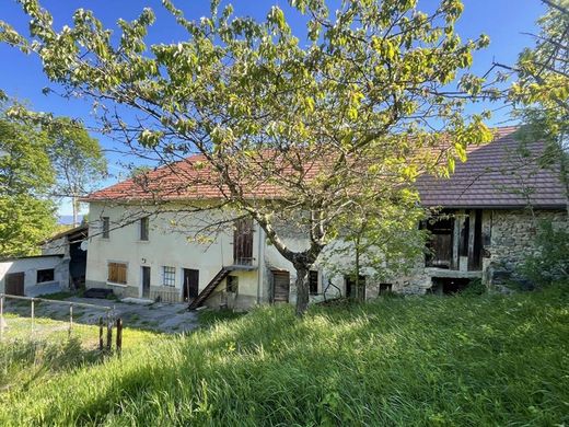 Casa rural / Casa de pueblo en Saint-Laurent-du-Cros, Altos Alpes