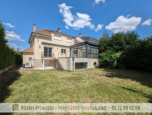 Casa di lusso a Verrières-le-Buisson, Essonne