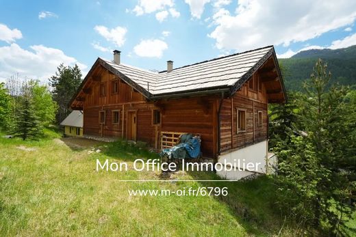 Chalet a La Salle-les-Alpes, Alte Alpi