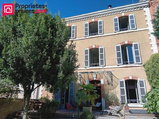 Luxury home in Cahors, Lot