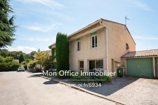 Luxury home in Venelles, Bouches-du-Rhône