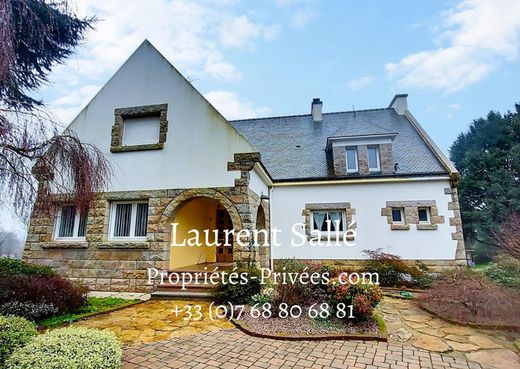 Luxury home in Rochefort-en-Terre, Morbihan