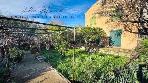 Luxury home in Banyuls de la Marenda, Pyrénées-Orientales