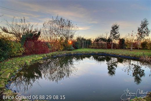 Luxury home in Grandfresnoy, Oise