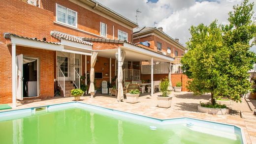 Willa w Moscardó, Provincia de Madrid