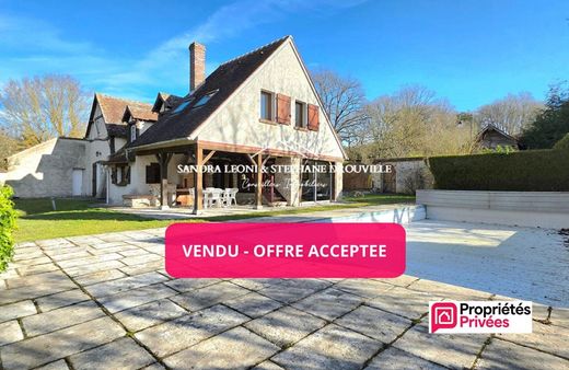 Luxury home in Ablis, Yvelines
