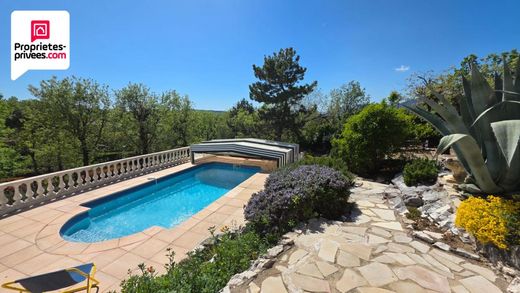 Villa a Saint-Vallier-de-Thiey, Alpi Marittime