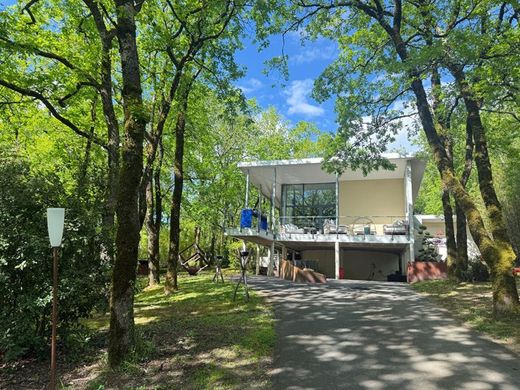 Luksusowy dom w Vœuil-et-Giget, Charente